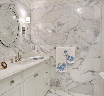 Calacatta Marble Floor and Wall Tile