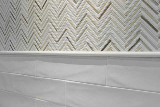 marble and ceramic tile rail